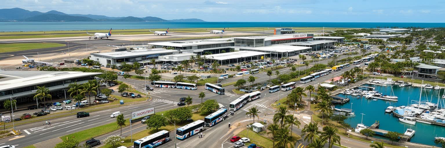 ケアンズ空港、港、道路、観光送迎がつながる交通景観
