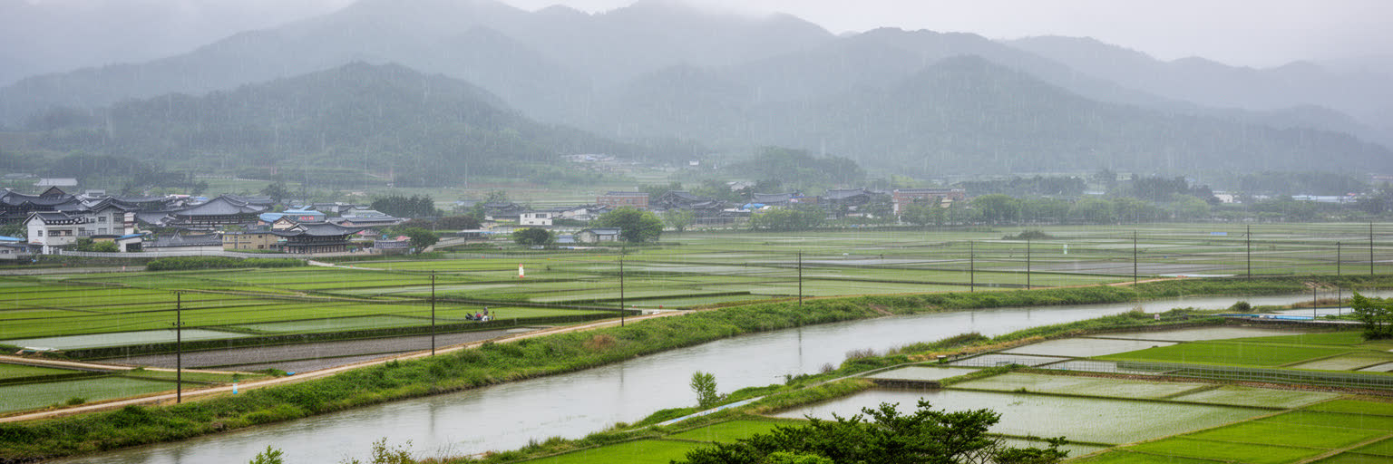 慶州の気候と山海の景観を表す画像