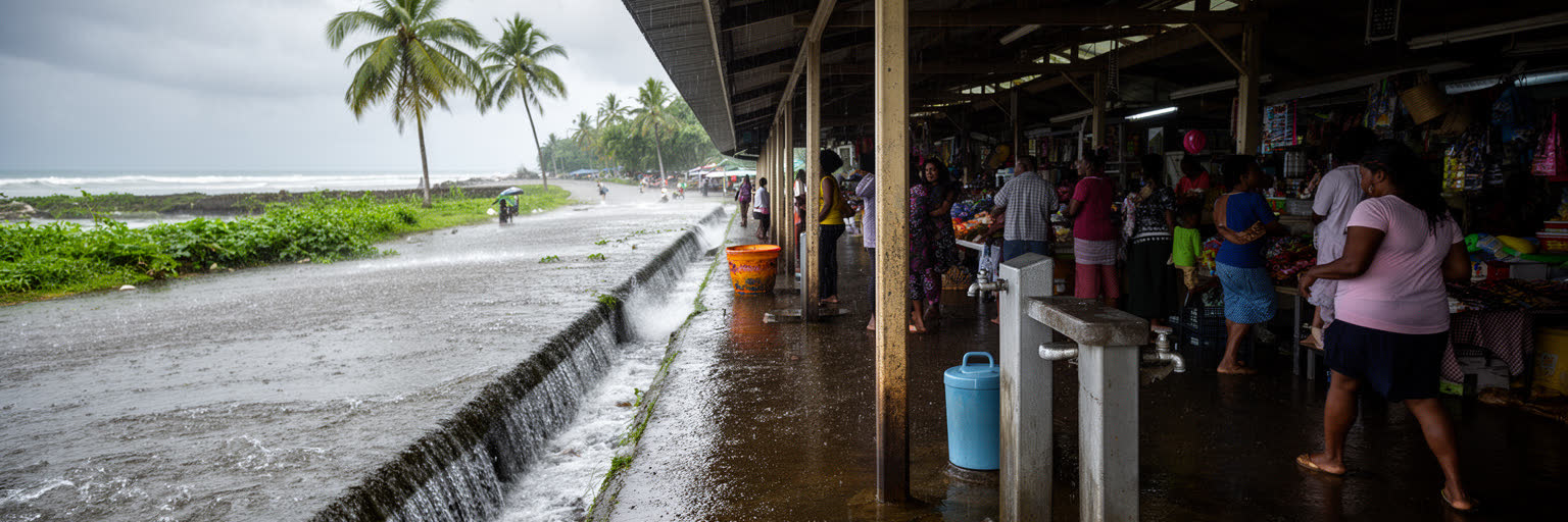 ホニアラの豪雨、排水、海岸低地、公共衛生と暑熱対策