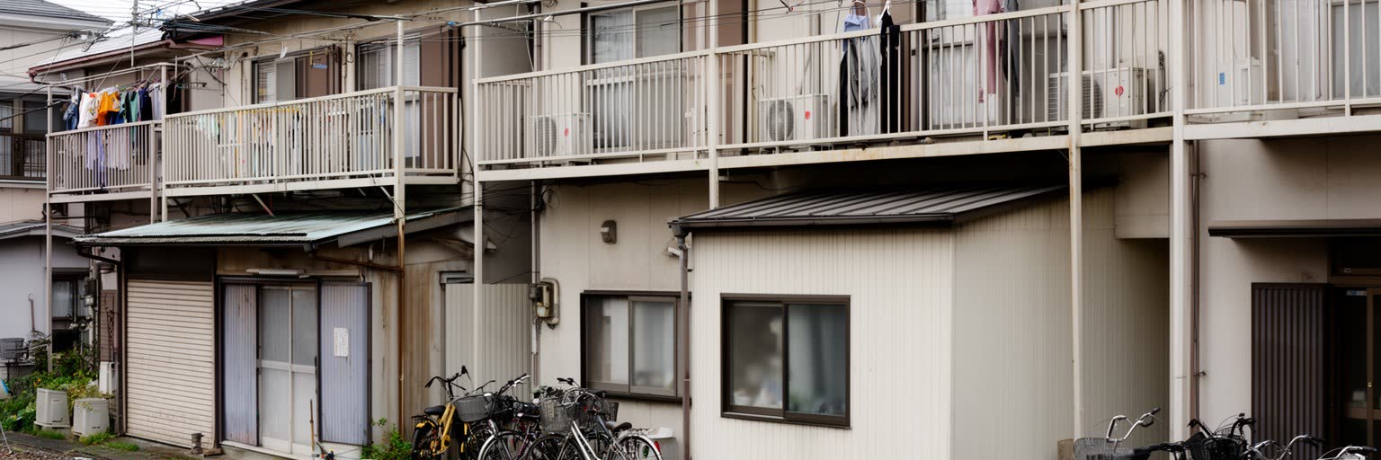 大阪の住宅地、鉄道、働く日常