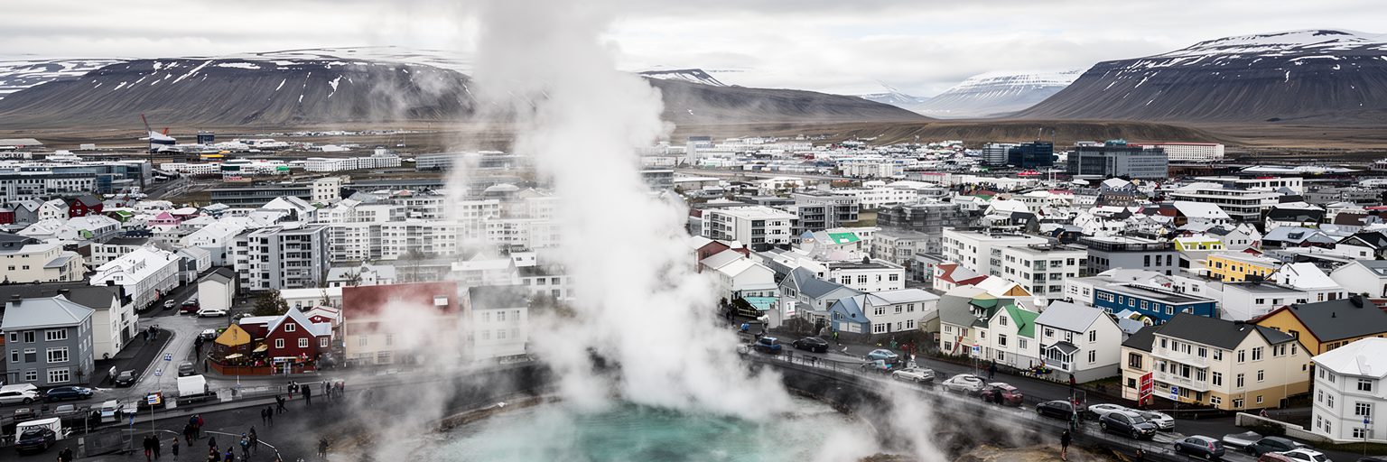 レイキャビクの地熱、温水、再生可能エネルギーを表す画像