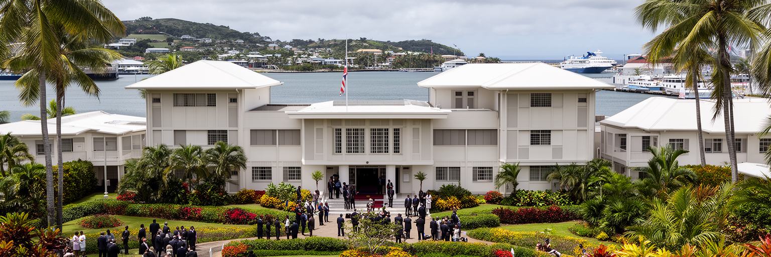 スバの官庁、地域機関、外交施設、大学、太平洋の会議を文字なしで表す景観